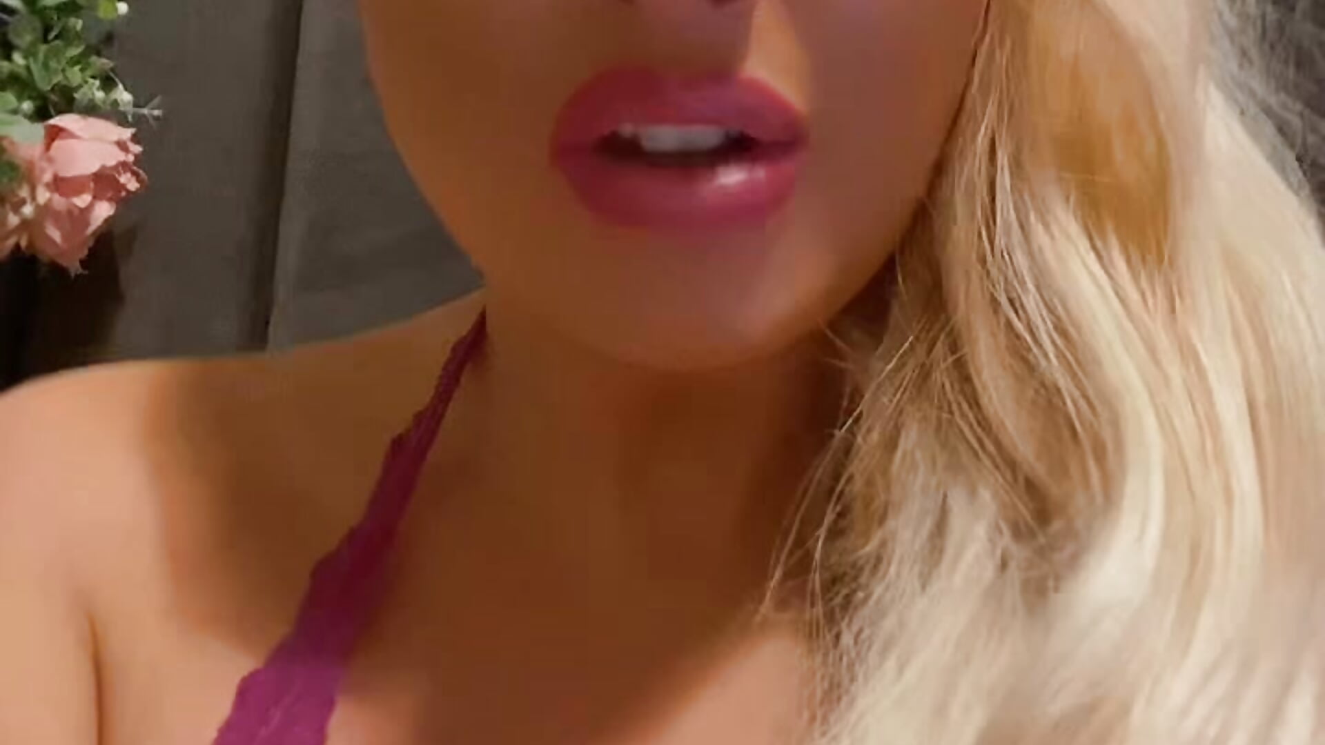 Findom Goddess jokes 💰－カメラキャストのBlondieBarbieBabeの動画