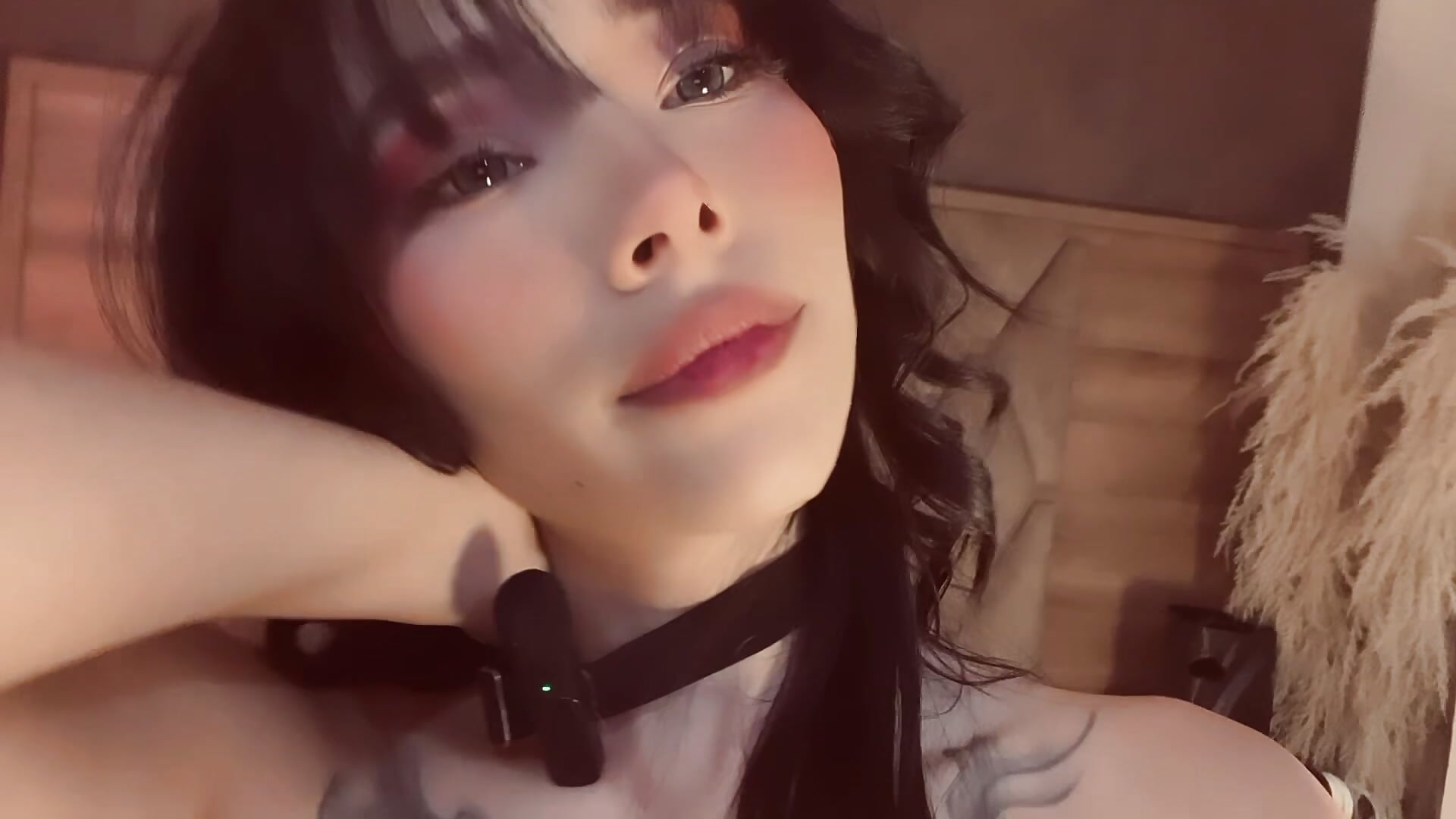 It looks better up close. 🥀 - Video von MelodyBliss Cam-Model