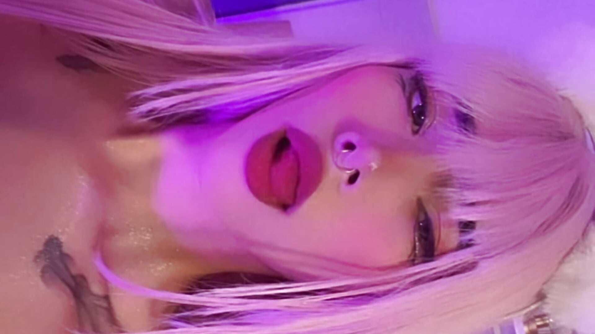 😍 - βίντεο μοντέλου MelodyBliss