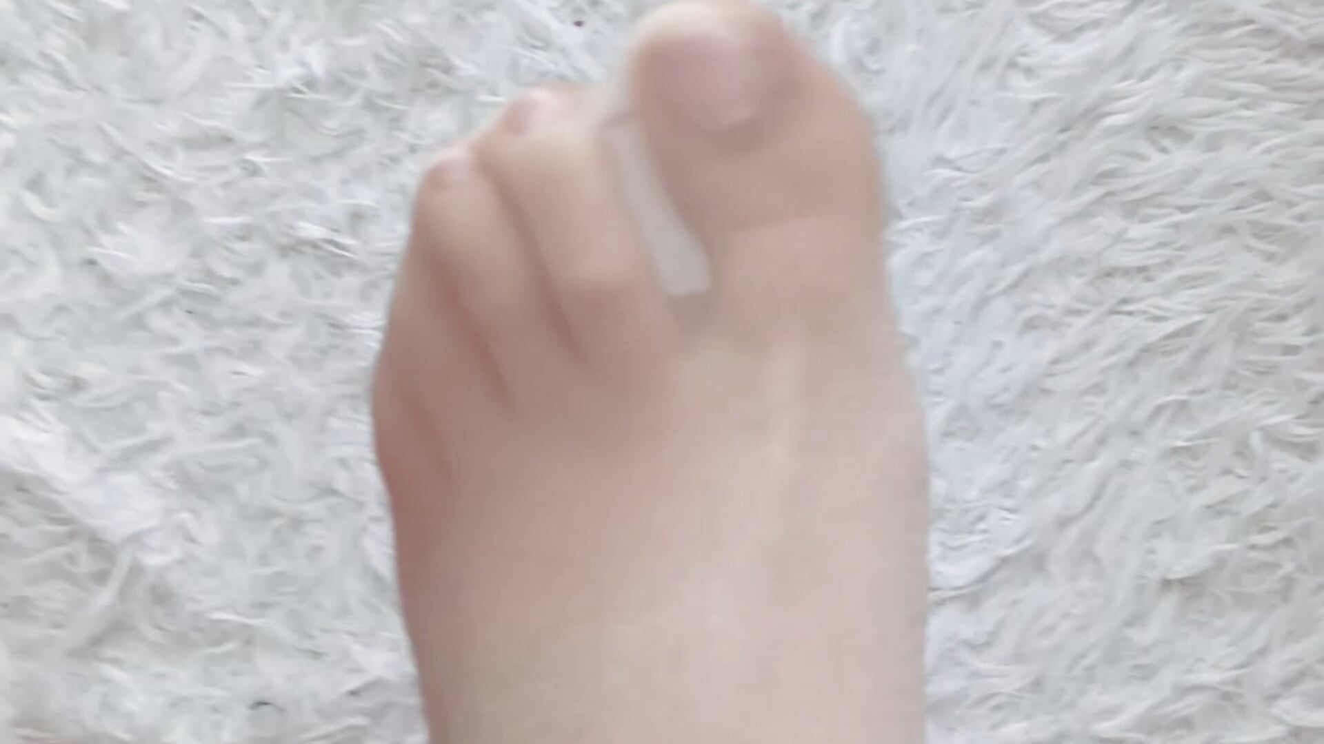 Feet in thin nylon– Miss_tights kameramodell videója