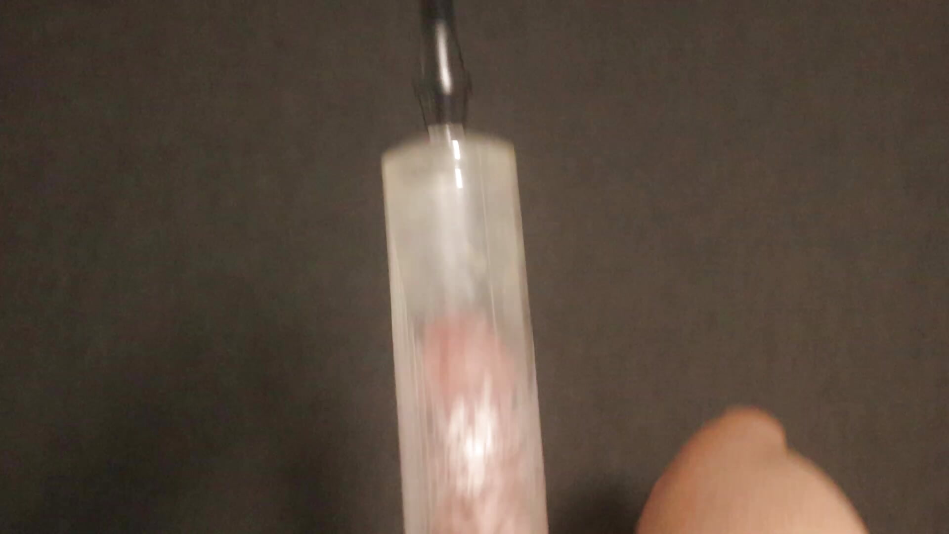 POV Penis Pump Walk! xxx — filmik BritishHappyEnding, modela(-lki) na kamerkach