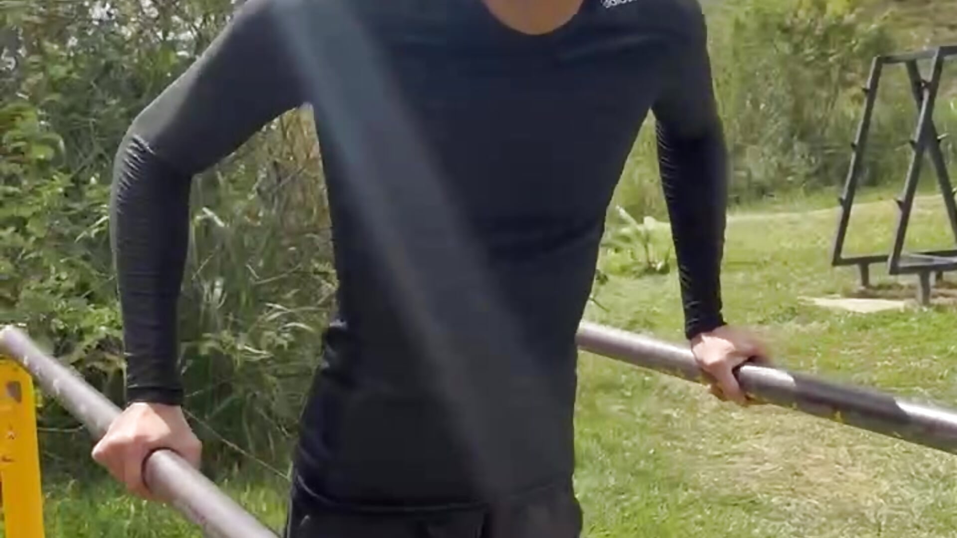 Working out - فيديو من TylerLions موديل الكام