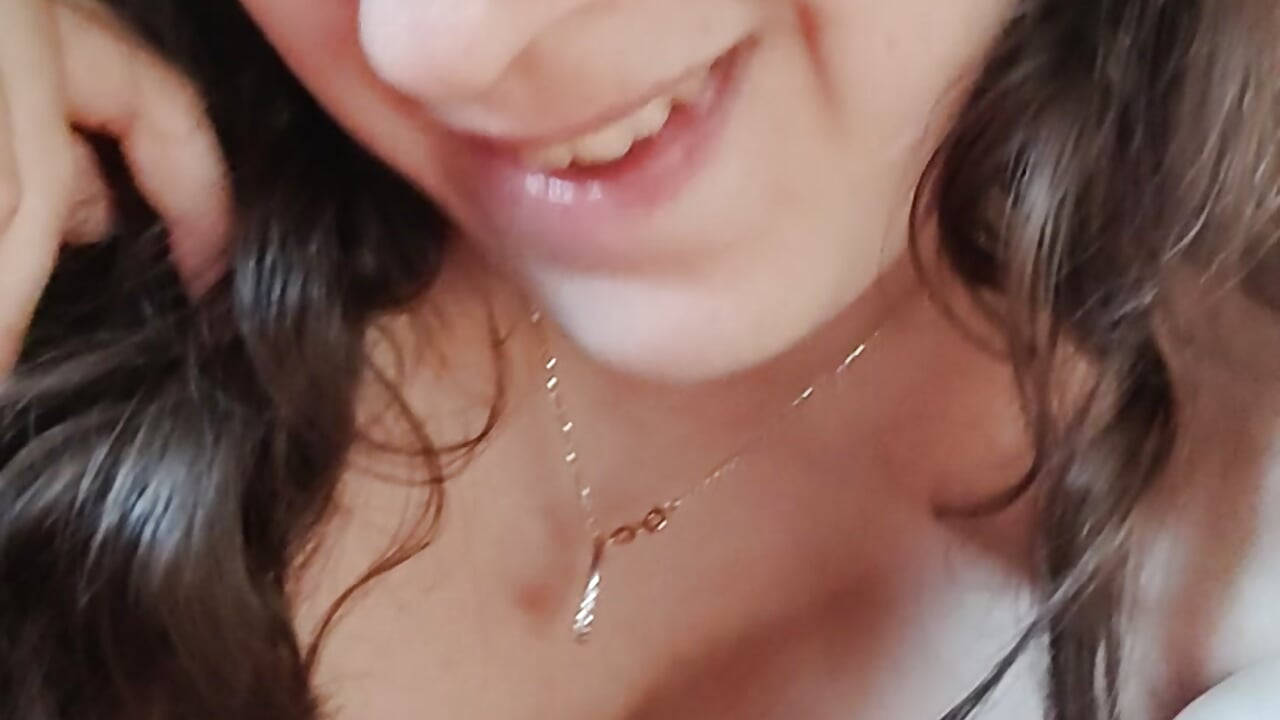 Ti eccito tesoro? Allora segui le mie live.. sborrerai a fiumi per me💦 - vídeo de la modelo de cam Miachan_LaGattinaVogliosa