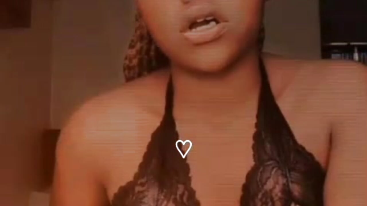 4f2ab8c8-7f18-417e-8852-1e5d656a0885 - vídeo de Deeloverxx modelo de câmara