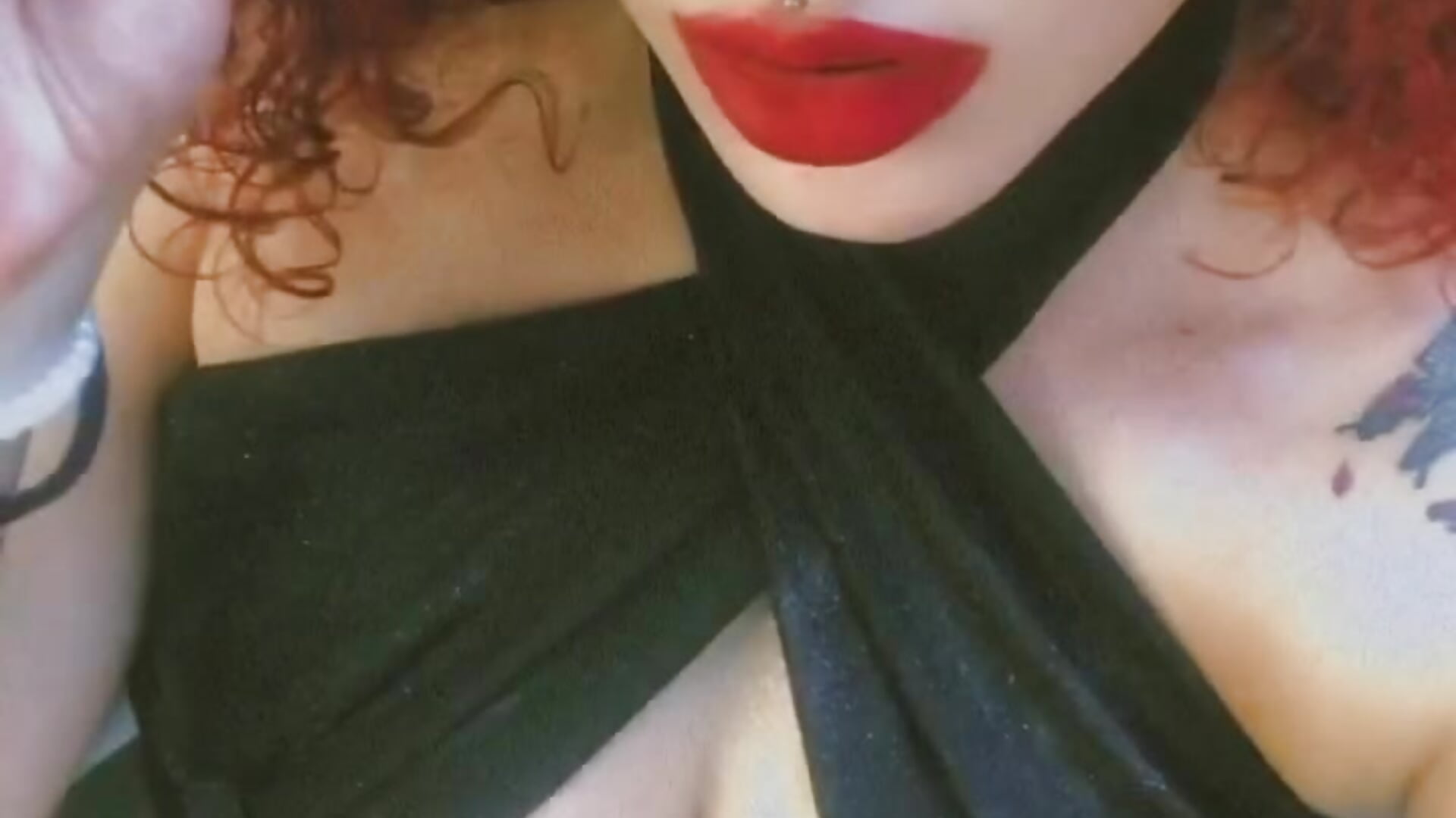 stare at me!! - βίντεο μοντέλου hallsredd