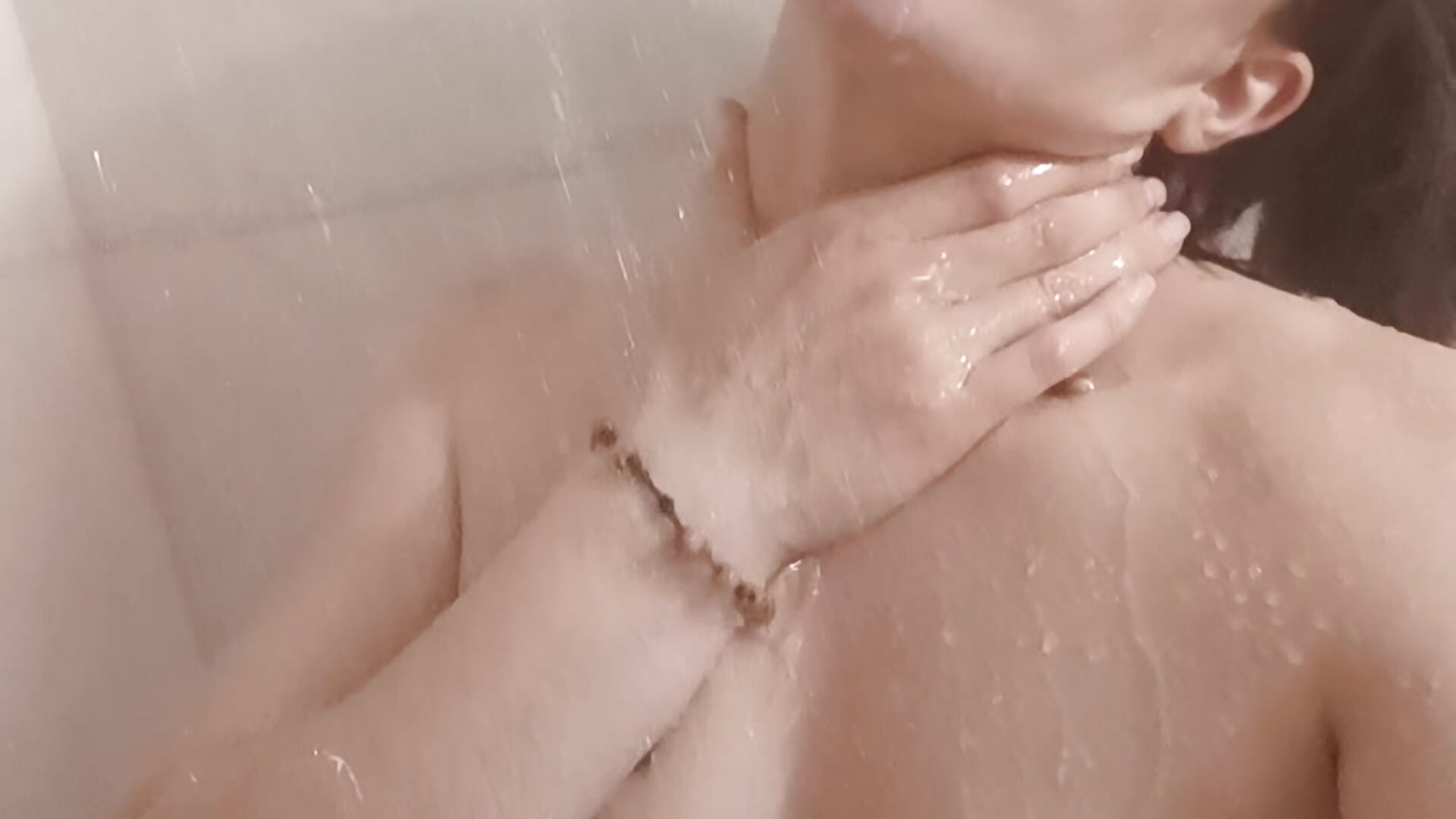 What if we bathe together? 💦🔥🥵－カメラキャストのMarilixx_20の動画