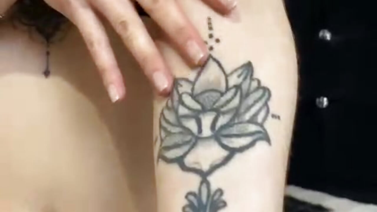 tattoos－カメラキャストのMarilixx_20の動画
