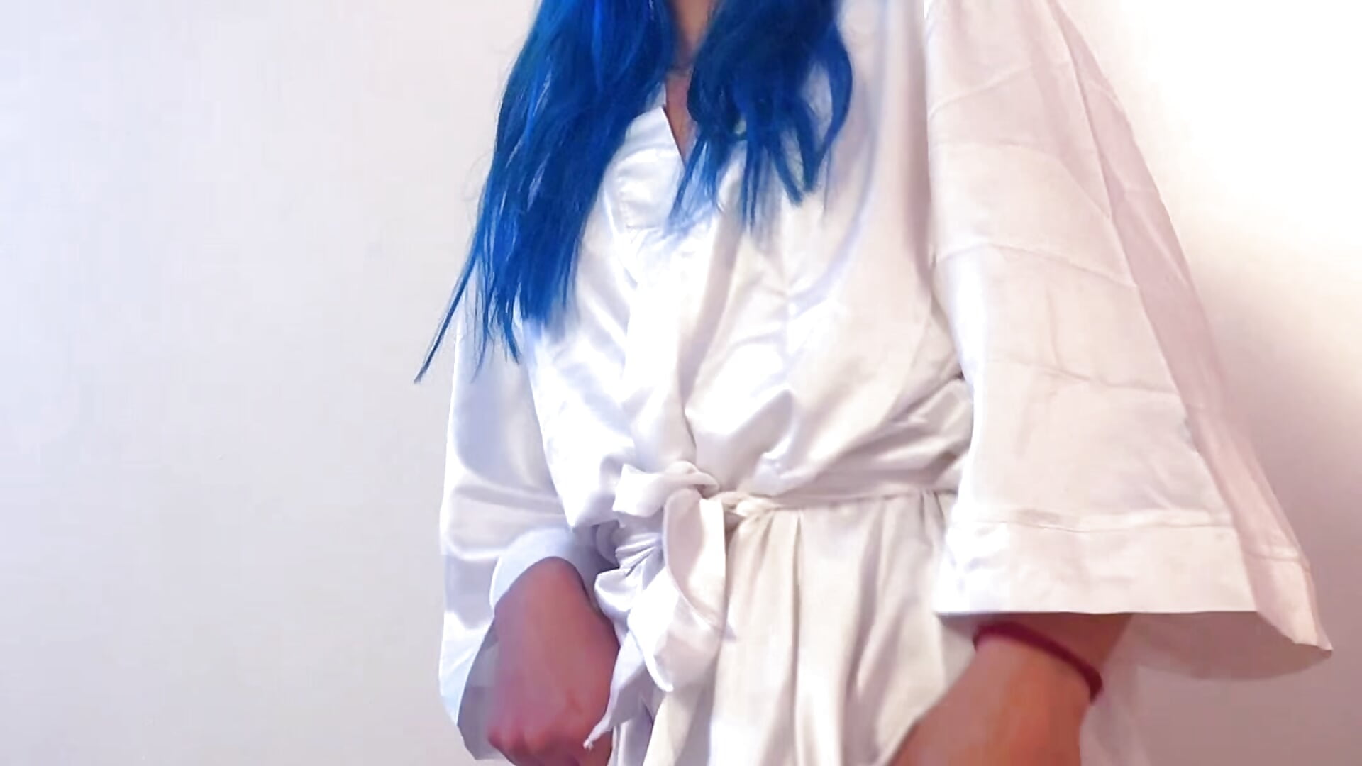 And if we strip our souls by releasing everything we want 🔥 #hot #latina #18 #fire - video by Lunapage cam model