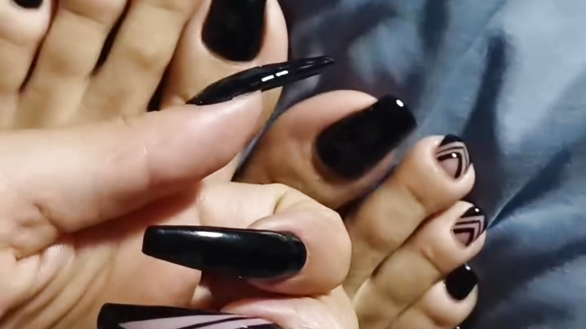 Give it love - video by vivi-honey cam model