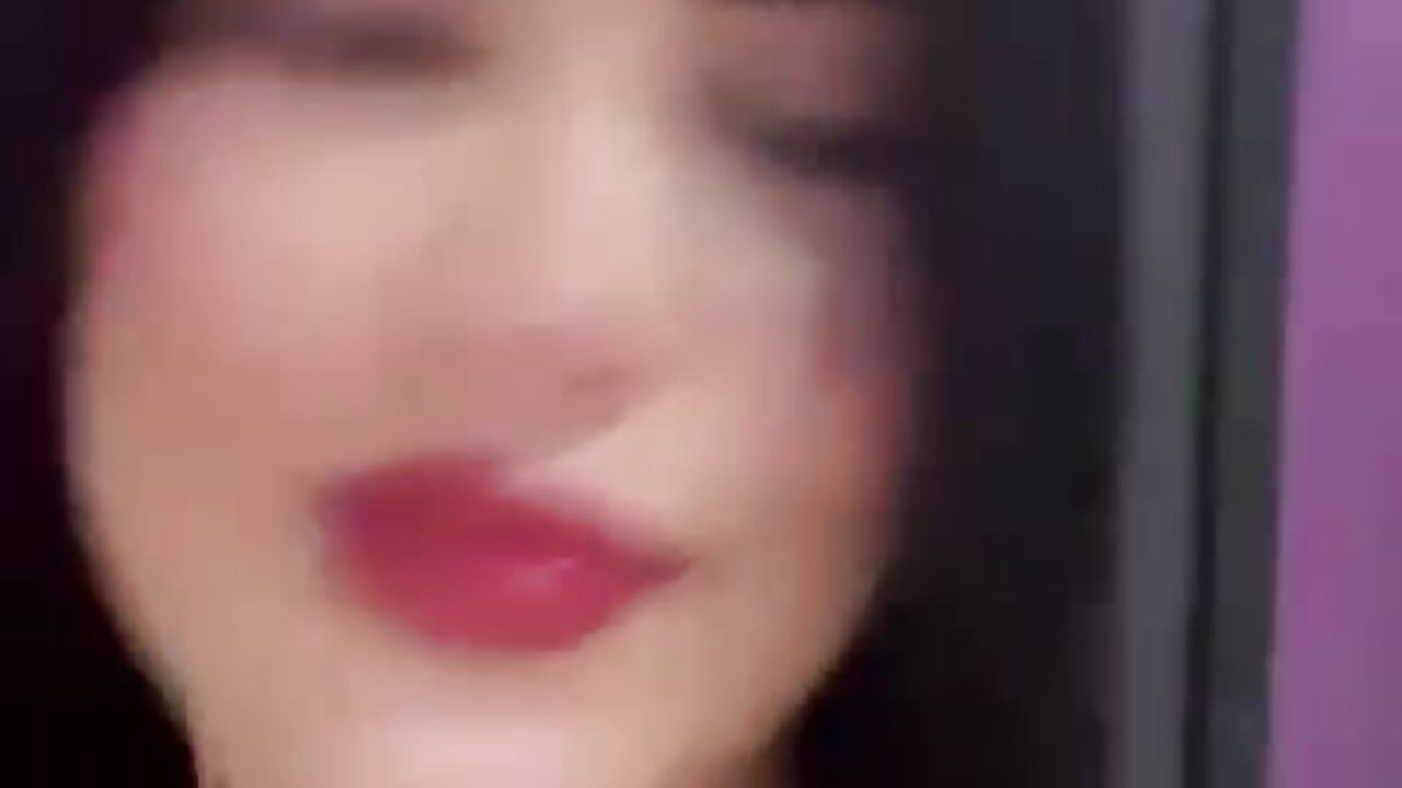 Am I not the most sexy?