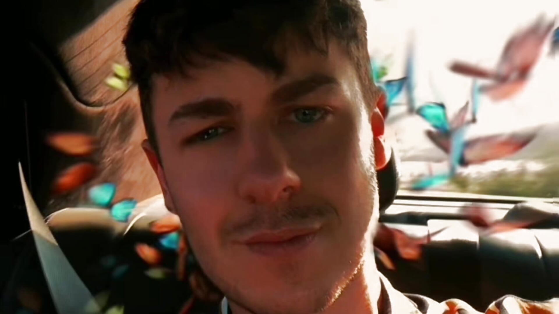 Me... - video MyStrangeAddiction kameramallilta