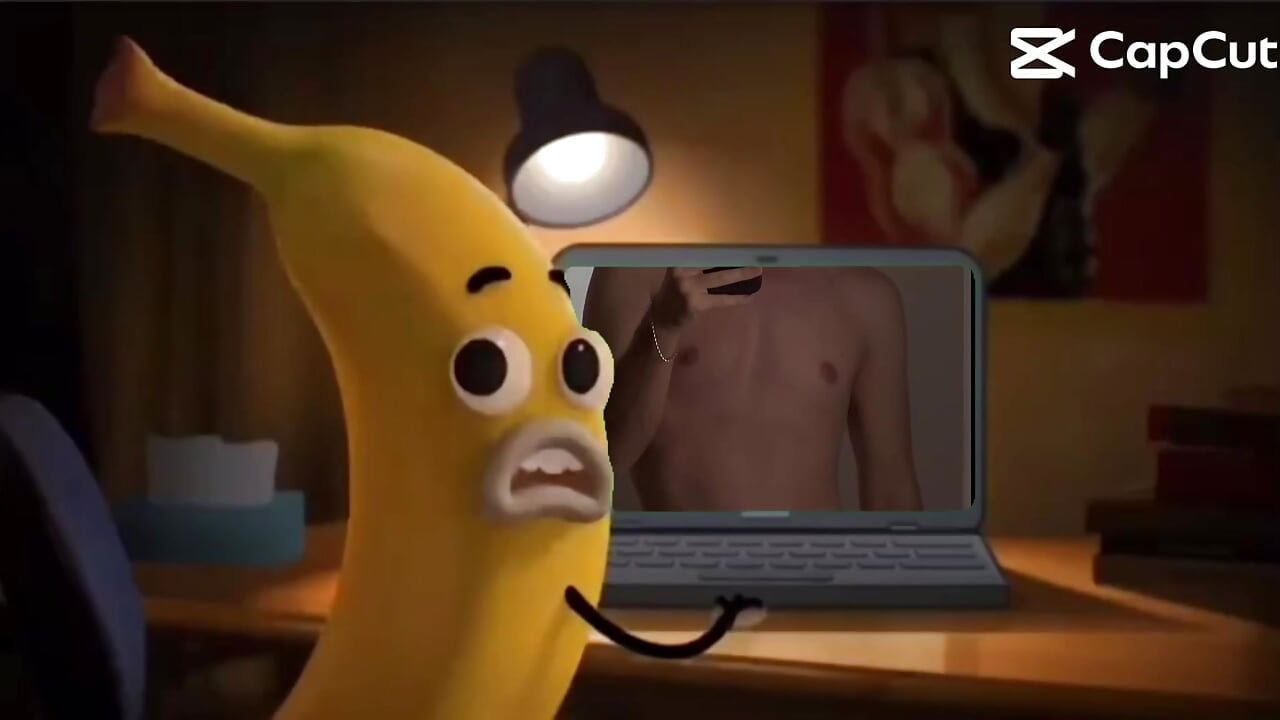 You looking at me ;)) <3 - video MyStrangeAddiction kameramallilta