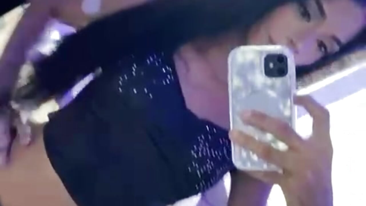 <3 - video by gilbanys_22 cam model