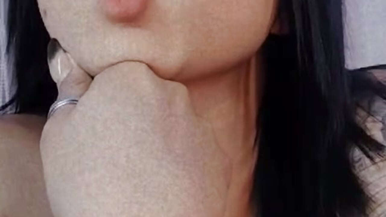 WhatsApp Video 2024-01-25 at 9,44,39 PM - video by madelyn_rose_ cam model