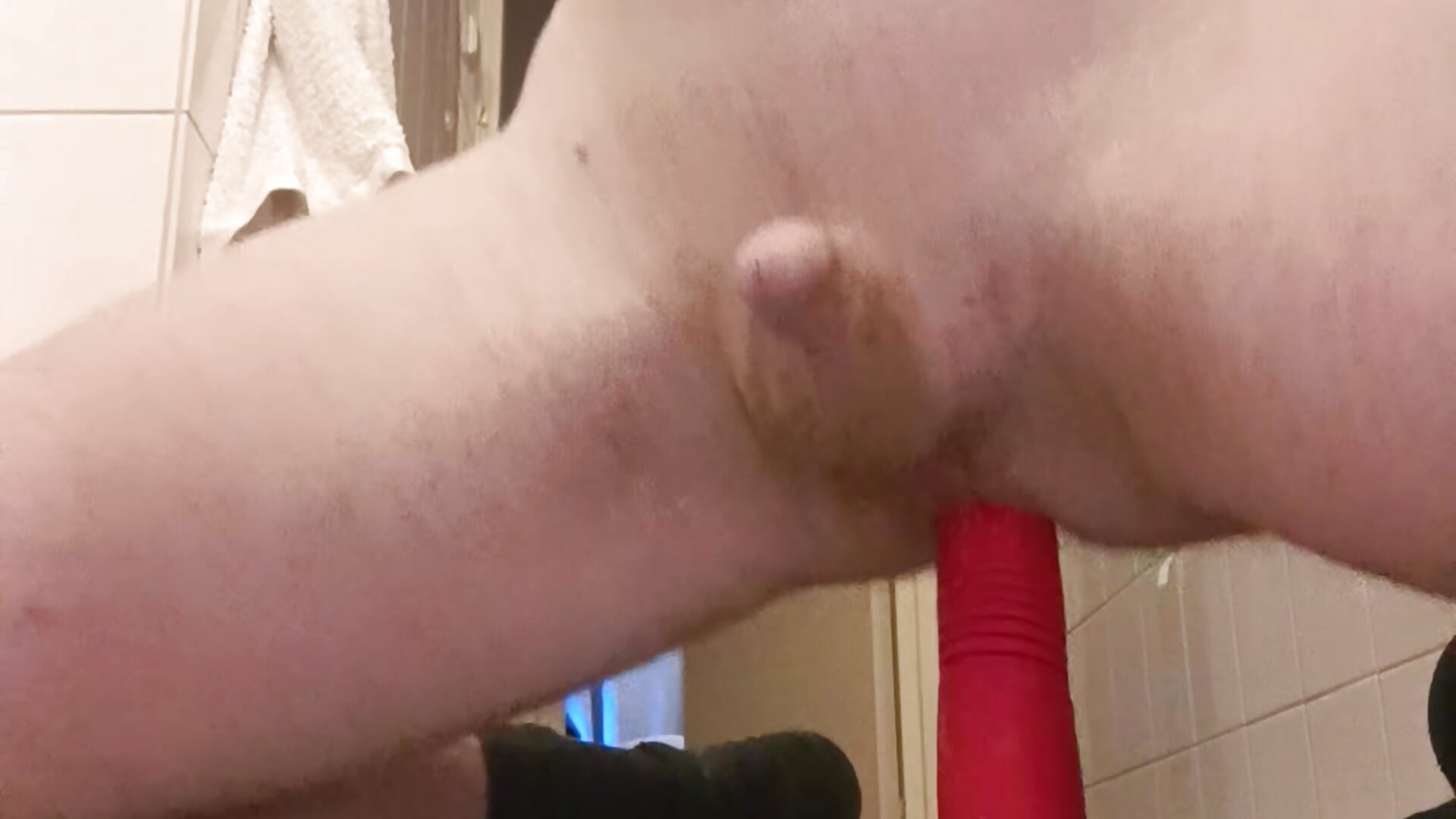 Fucking me dildo - video by BartIsHorny cam model