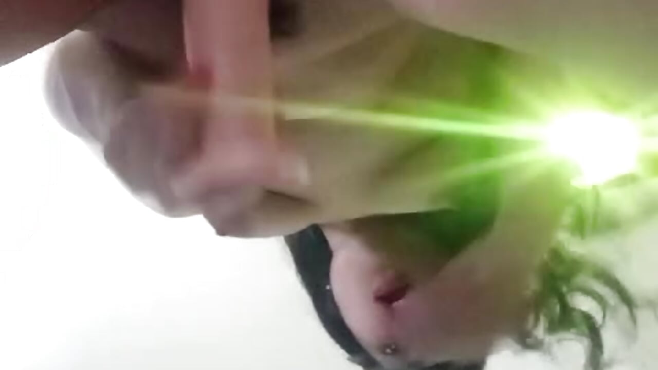 Fuck my sweet & hairy pussy - video của người mẫu cam cristina_connor