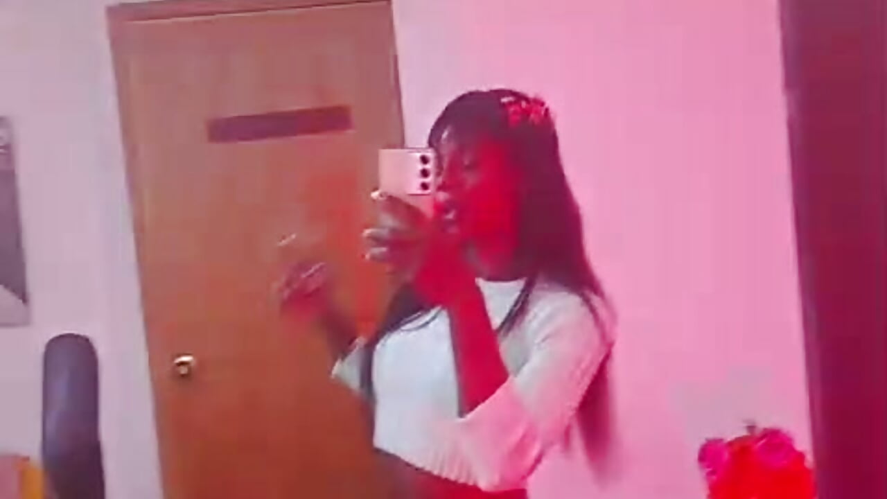 enderlis - Populær cam-modell video 1899