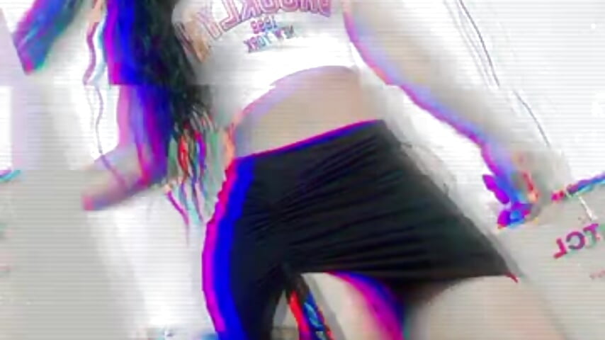 FB_VID_7433417758274872644 – video modela na kameri golositha29