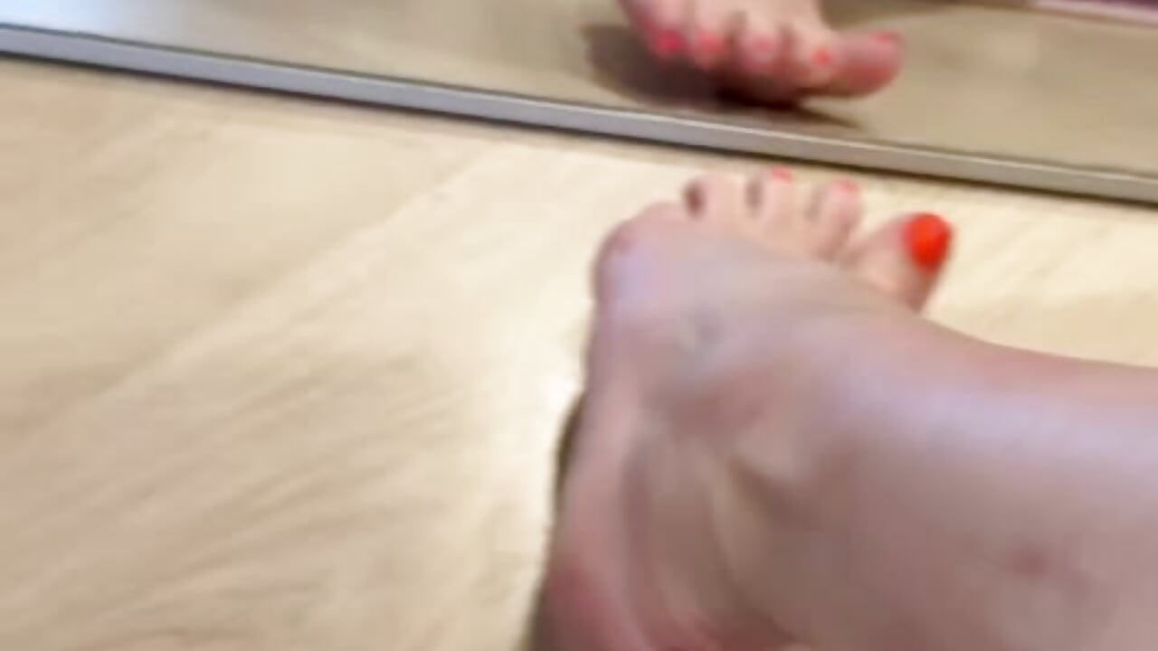 Bathrobe and feet