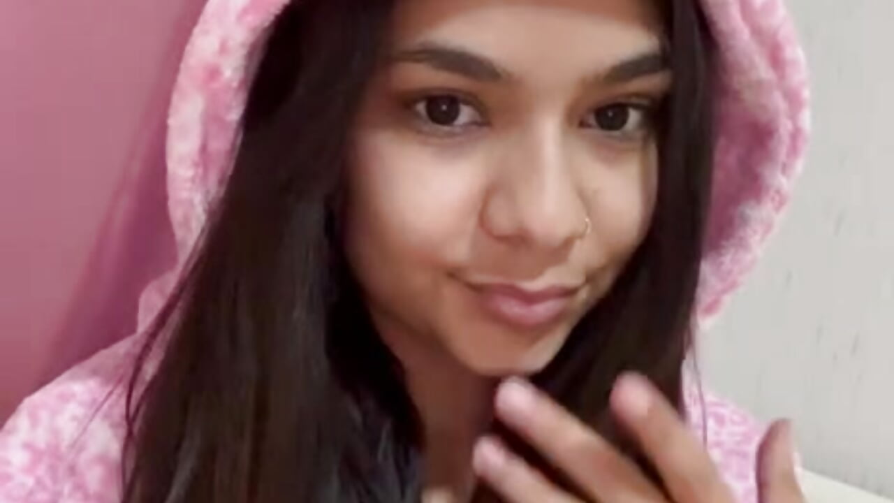 just me - video by AshaYuva cam model