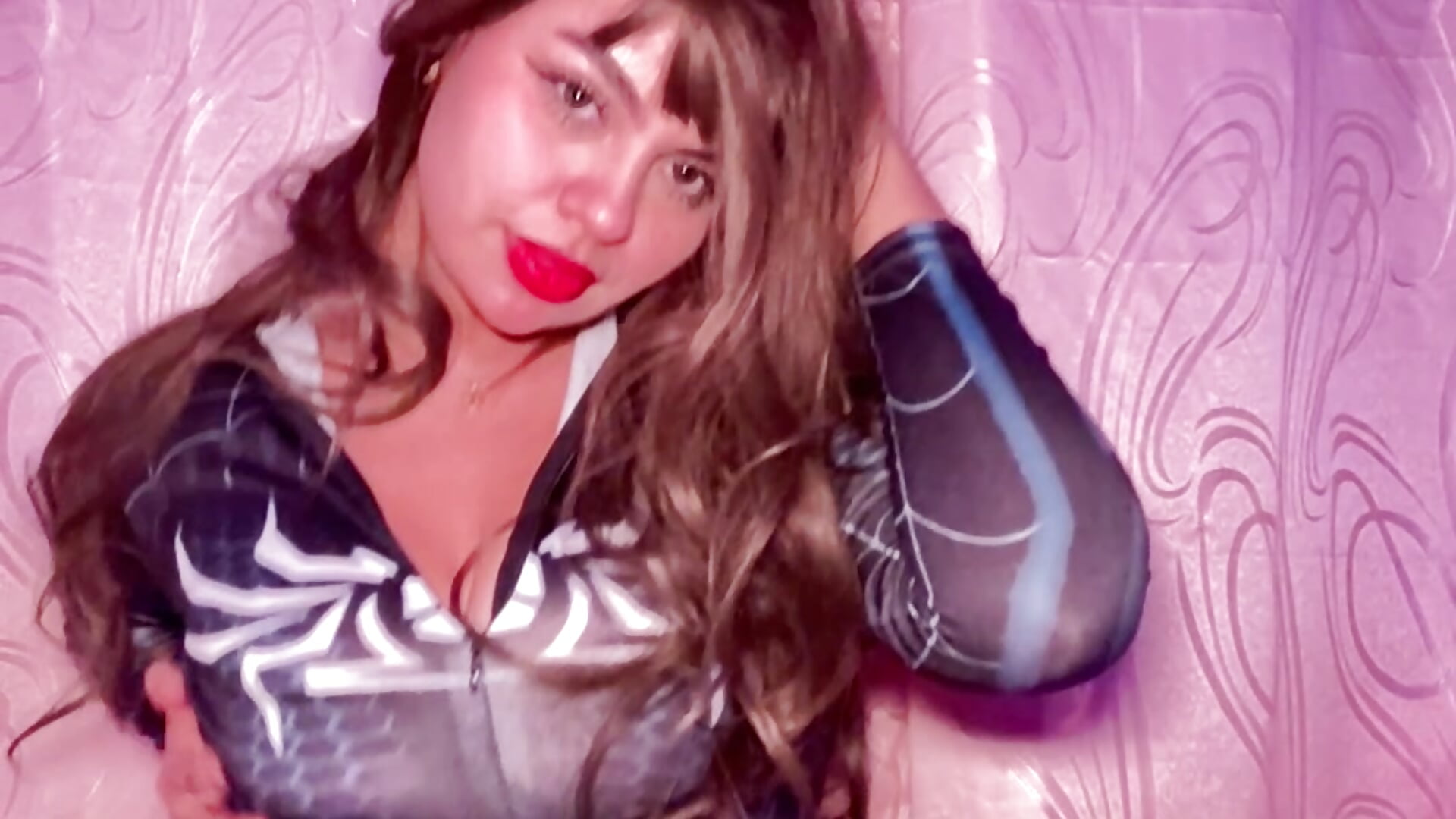 Vous voulez vous amuser ? - video by lalilamassu1 cam model