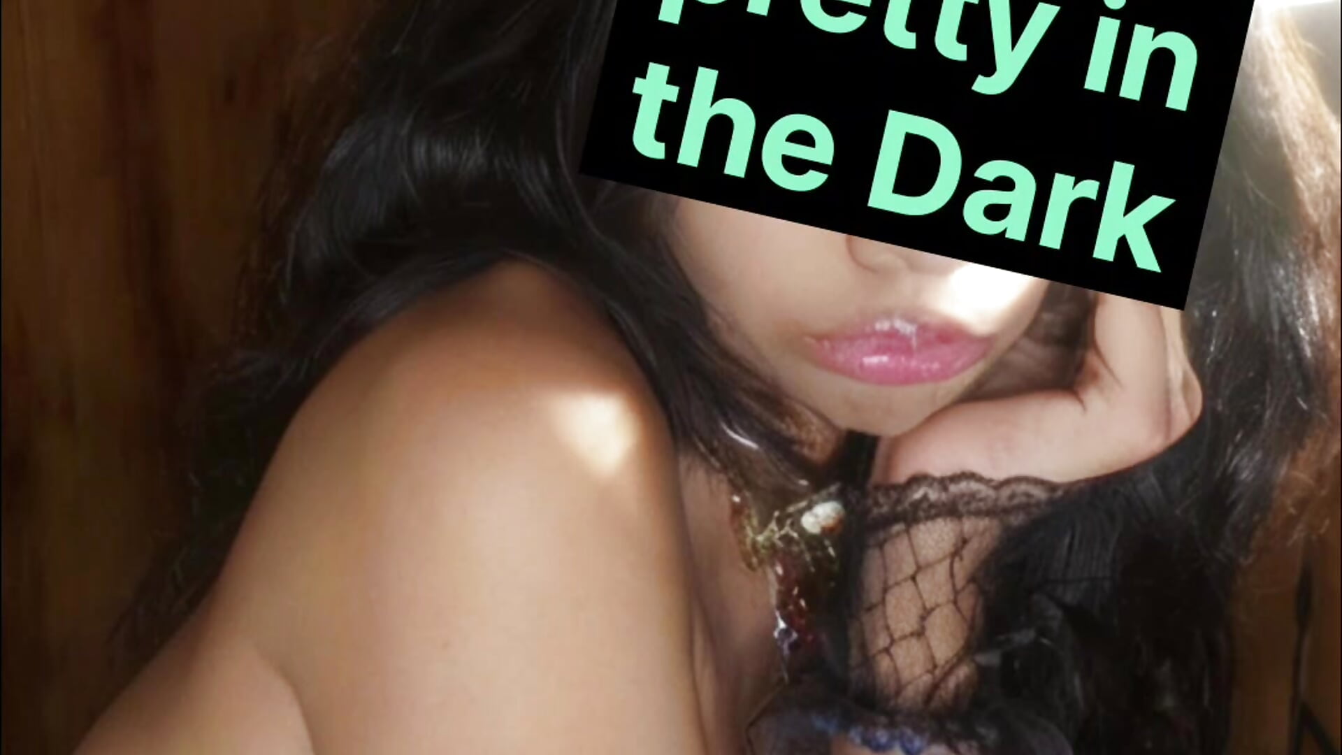 Preety Girl In The Dark 🌑🌑 - video av Koziekylie cam-modell