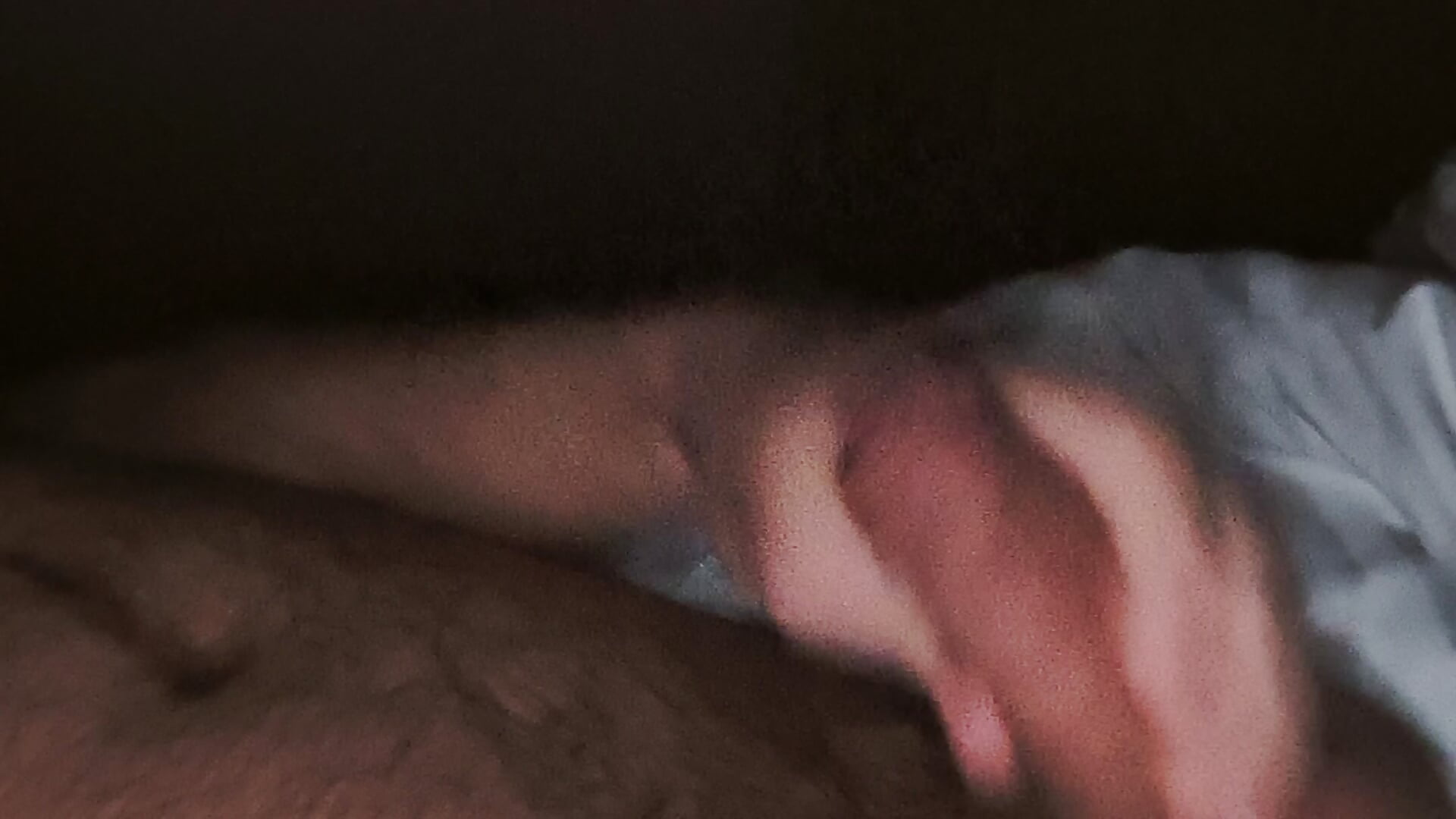 Do you like it - vidéo du modèle de showcams nipplegayfeet