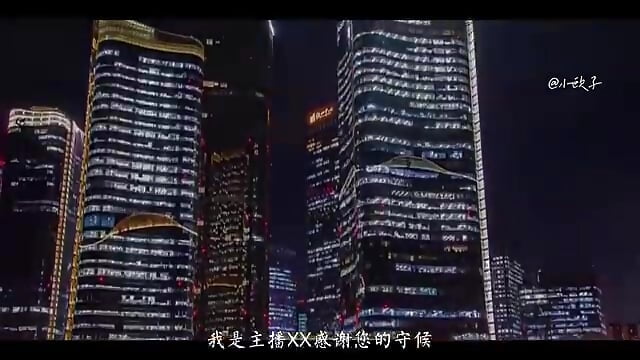 结束了一天的忙碌，正在看兔兔这条视频的你在做什么呢 - video by LuckyTo666 cam model