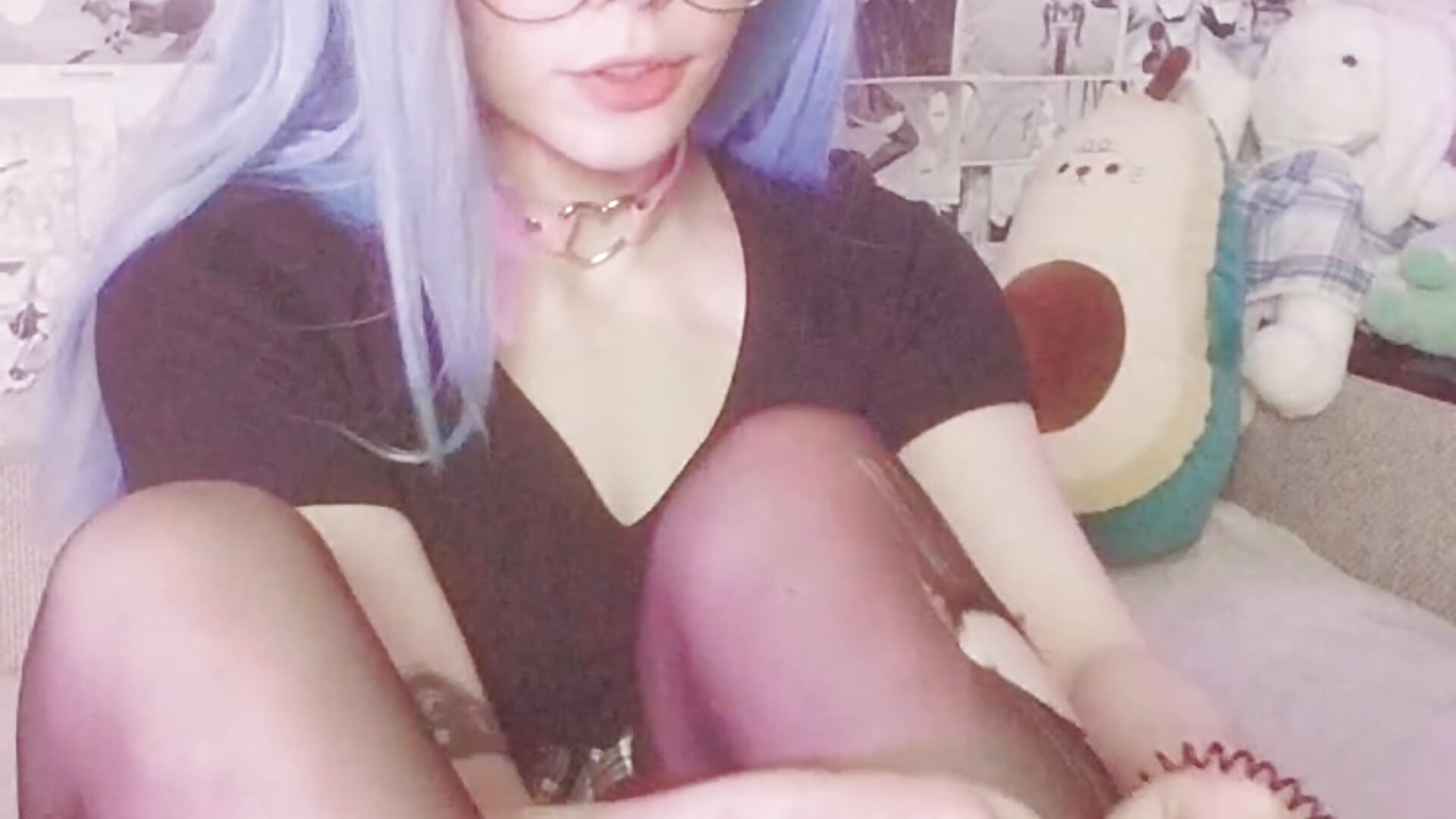 ^^Feet playing stockings on^^ - video di Freezy_Gerda modella di cam