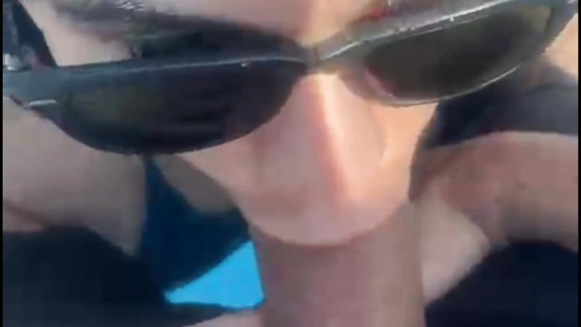 RICO FUCK EN LA PISCINA