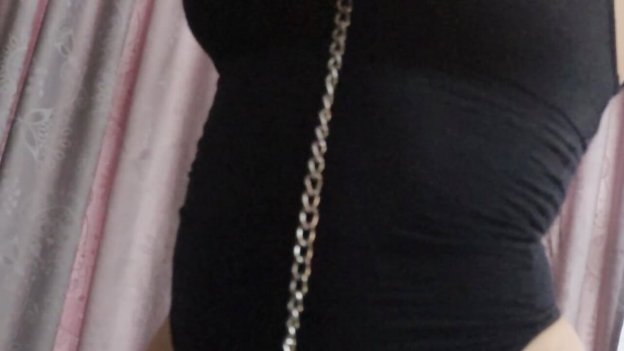 profile-intro-video-1714478406 - video by AniEvans_ cam model