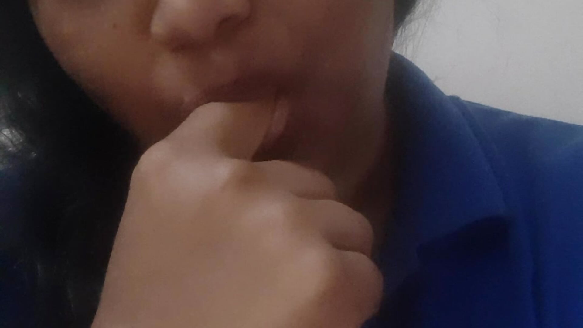 Teaser sucking fingers - video by Indian-Hailey-1977 cam model
