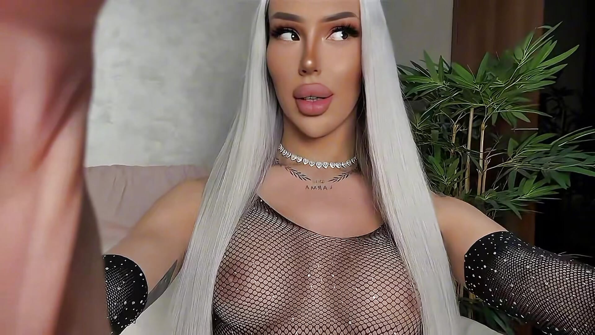 Sexy me🖤 - video by babykris