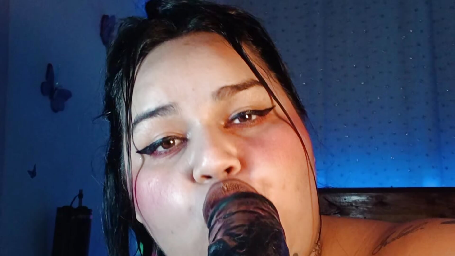 💦💦💦– VeronikCuhubby kameramodell videója