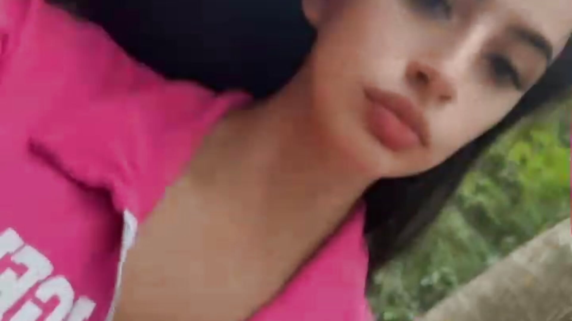 Paseíto to clear the mind and fill the soul 🌞🍃 - vídeo de la modelo de cam Taylor-Jonnees