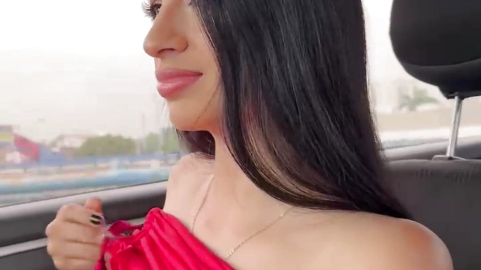 Roadside exhibitionism!! Topples in the car - Taylor-Jonnees 캠 모델의 동영상