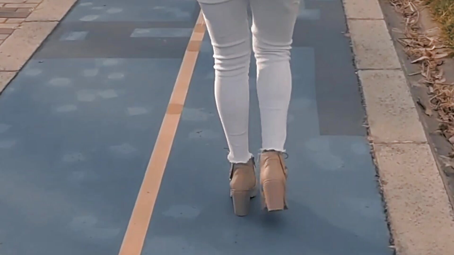 Pose pose pose - video by isamarry cam model