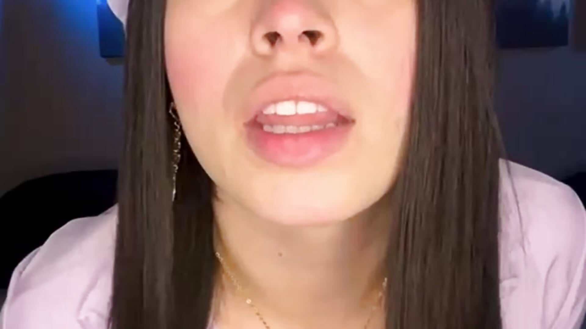 💜🟣 - video di noah_and_rose modella di cam