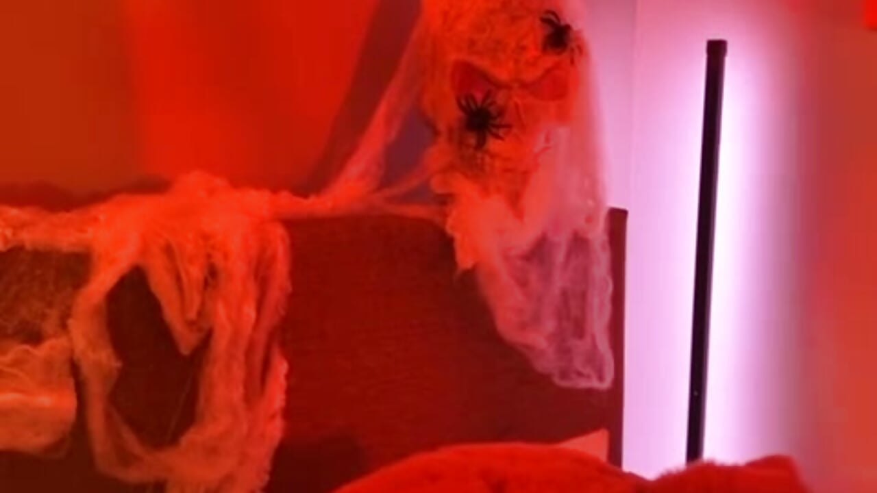 Halloween 2025 - video by CarolaDrago cam model