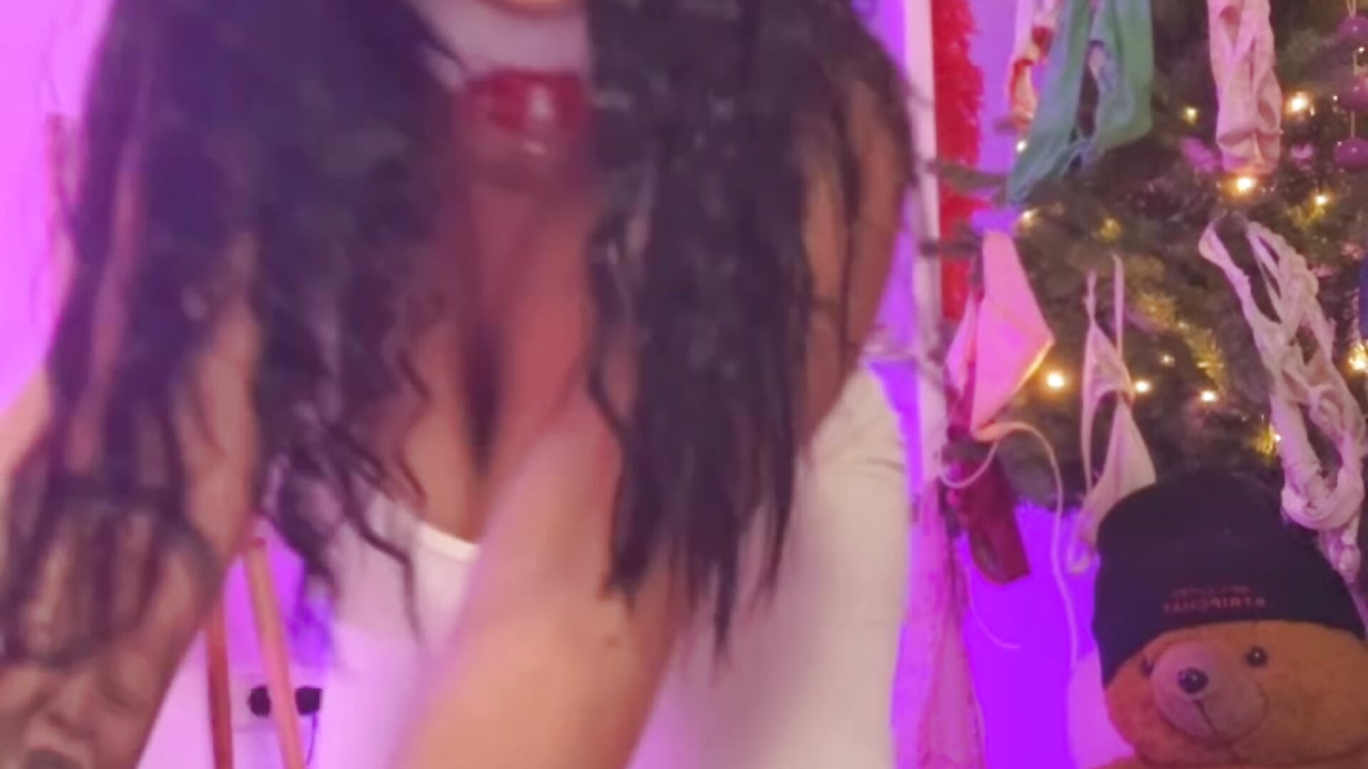 Xxx Santa’s Mami xxx - video by CarolaDrago cam model