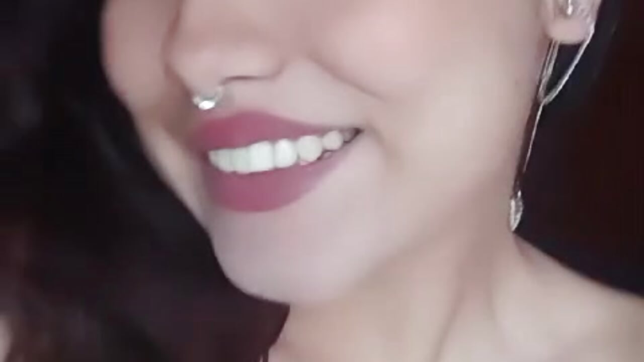 Beautiful girl - angellique_22 adlı kamera modelinin videosu