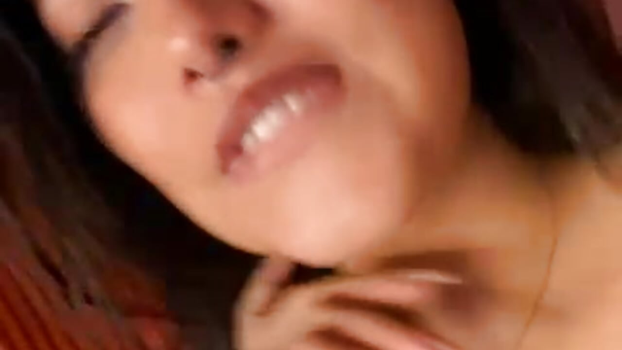 kiss love - angellique_22 adlı kamera modelinin videosu