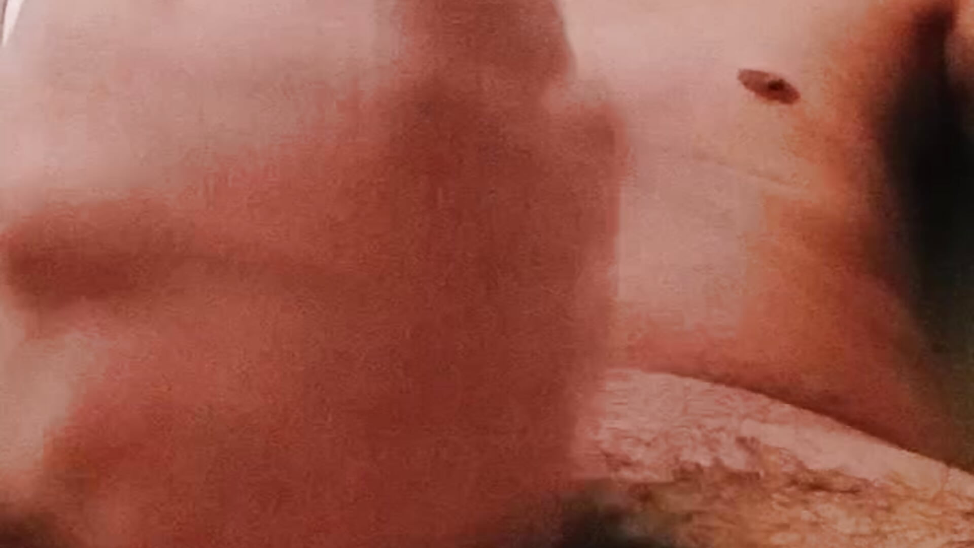 Shaking the big head - video by Romeoblues cam model