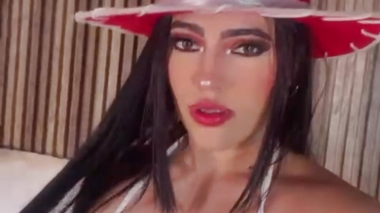 Fulfill your private patriotic fantasy😋🗽💋 - video by HelenaRoos cam model