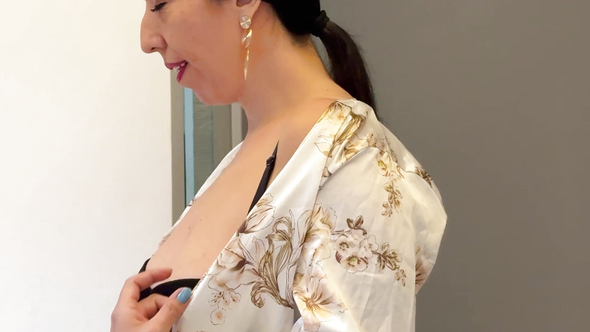 sensual 🥵 - Bonnie__milf 캠 모델의 동영상