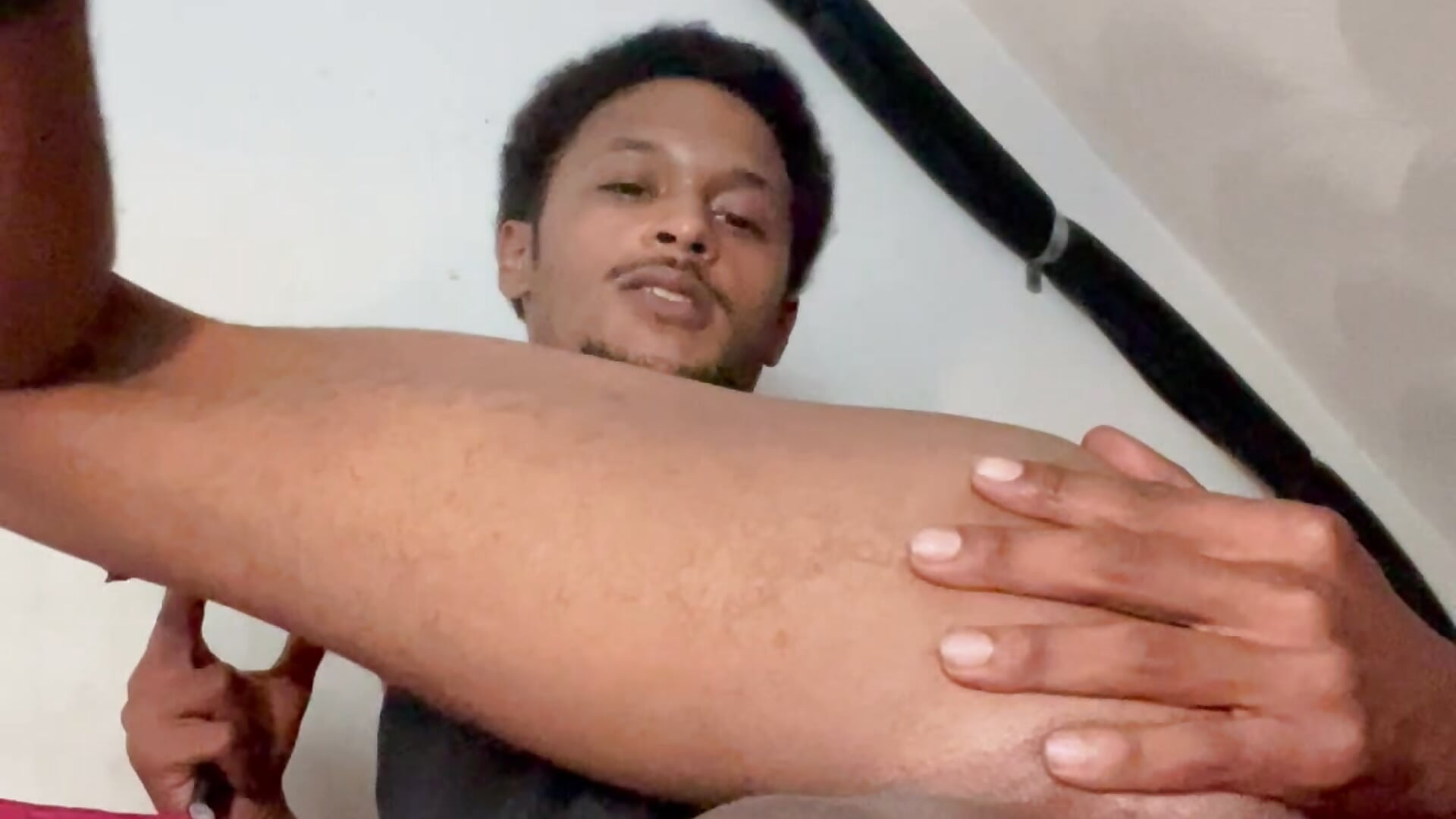 Nice shaved dick & balls , (ass too 🤫)