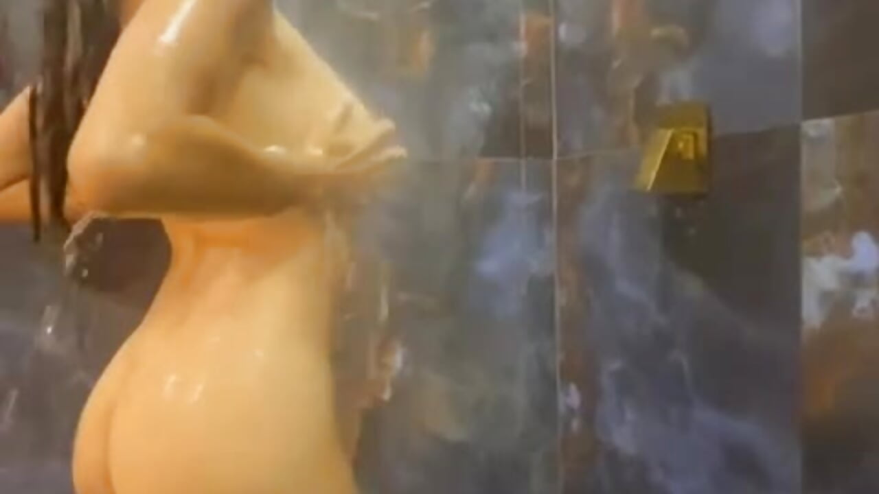 Shower - video by Catbaby888_ cam model