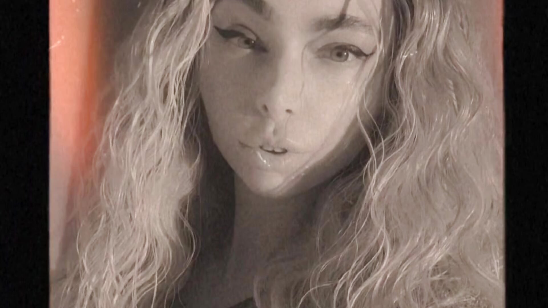 <3 - video by TyraKadney_ cam model