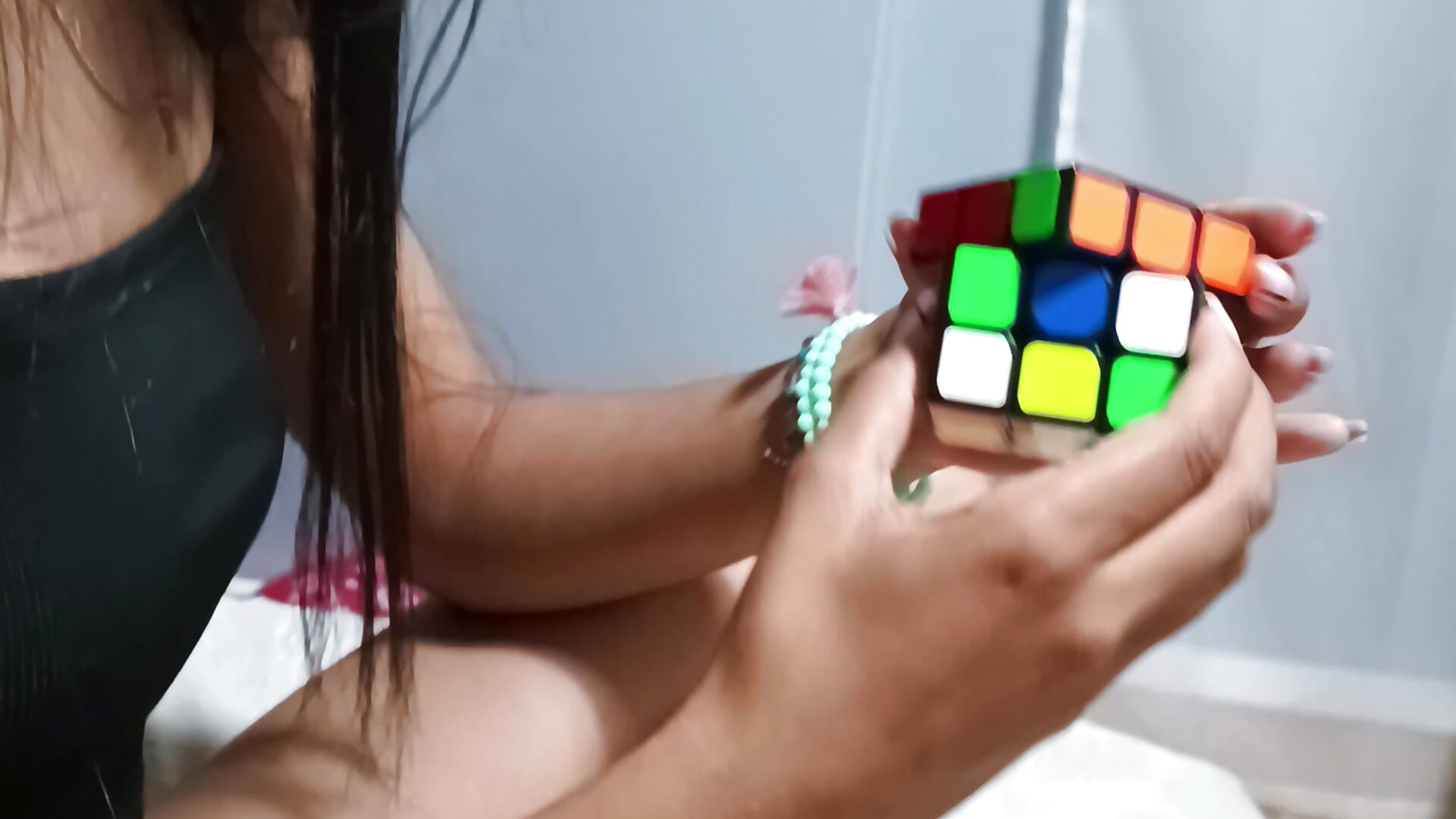 Jugando 🕹️ - video di ashely_ryan24 modella di cam