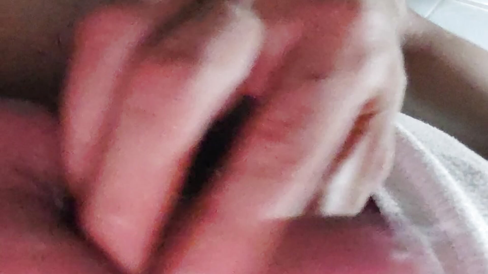 look at my penis, anus, hairy armpit 🤤🤤